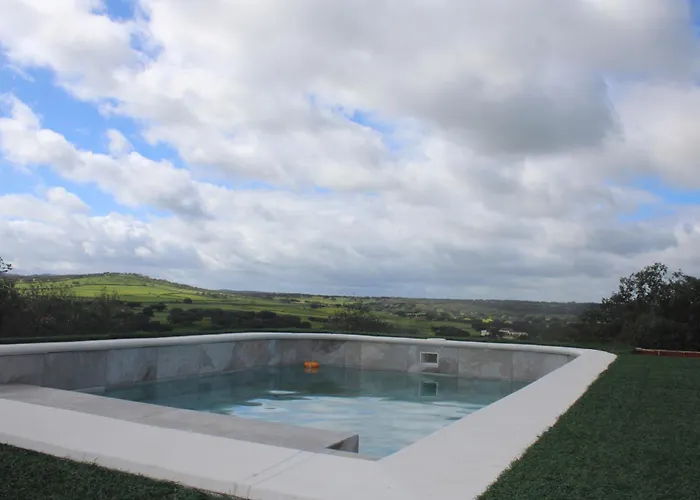 Casa Ballena, La Romana Holiday home Bodonal de la Sierra